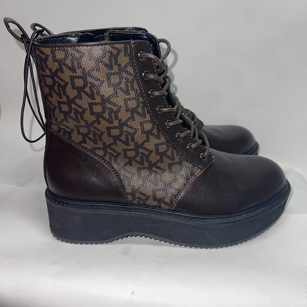 DKNY NEW Brown Roselyn Lace-Up Boots Logo Platform